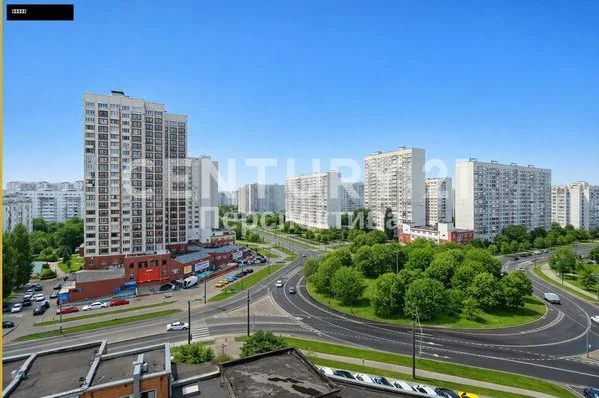 После — яркий летний район